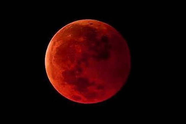lua de sangue eclipse hoje
